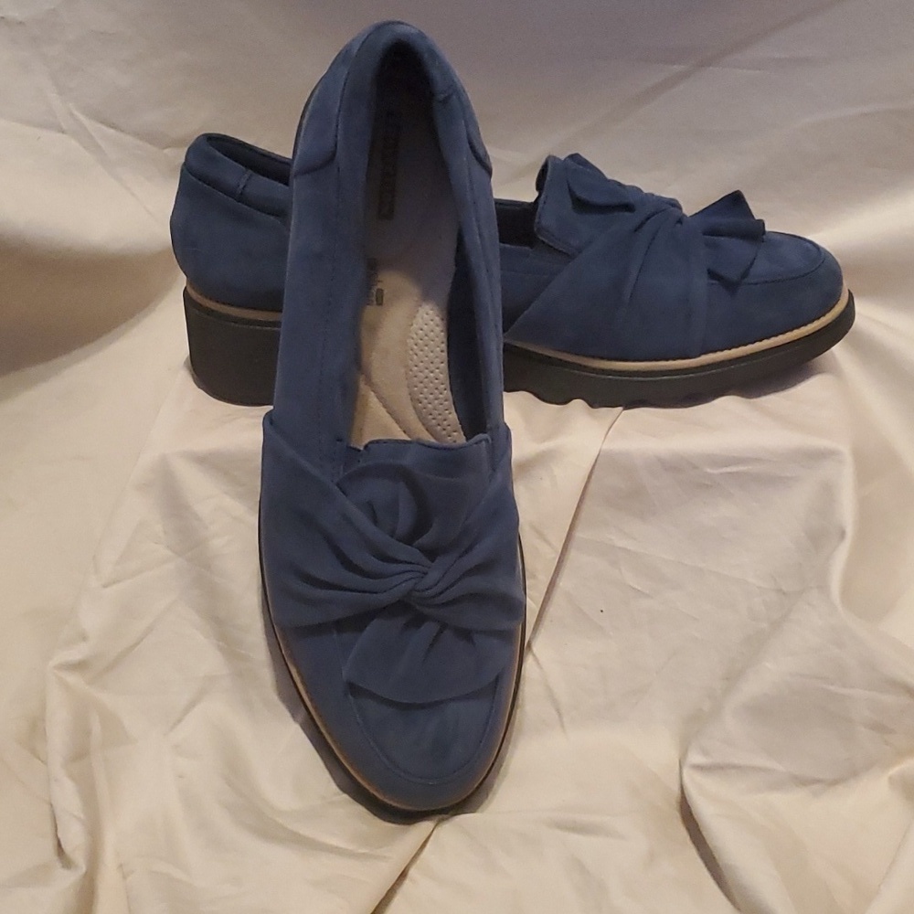 Clark's Sharon Dasher Velvet Suede Loafers SZ 12